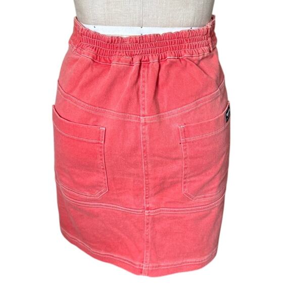 Wildfang The Essential Denim Work Skirt in Salmon Pink Size Large - Picture 3 of 8
